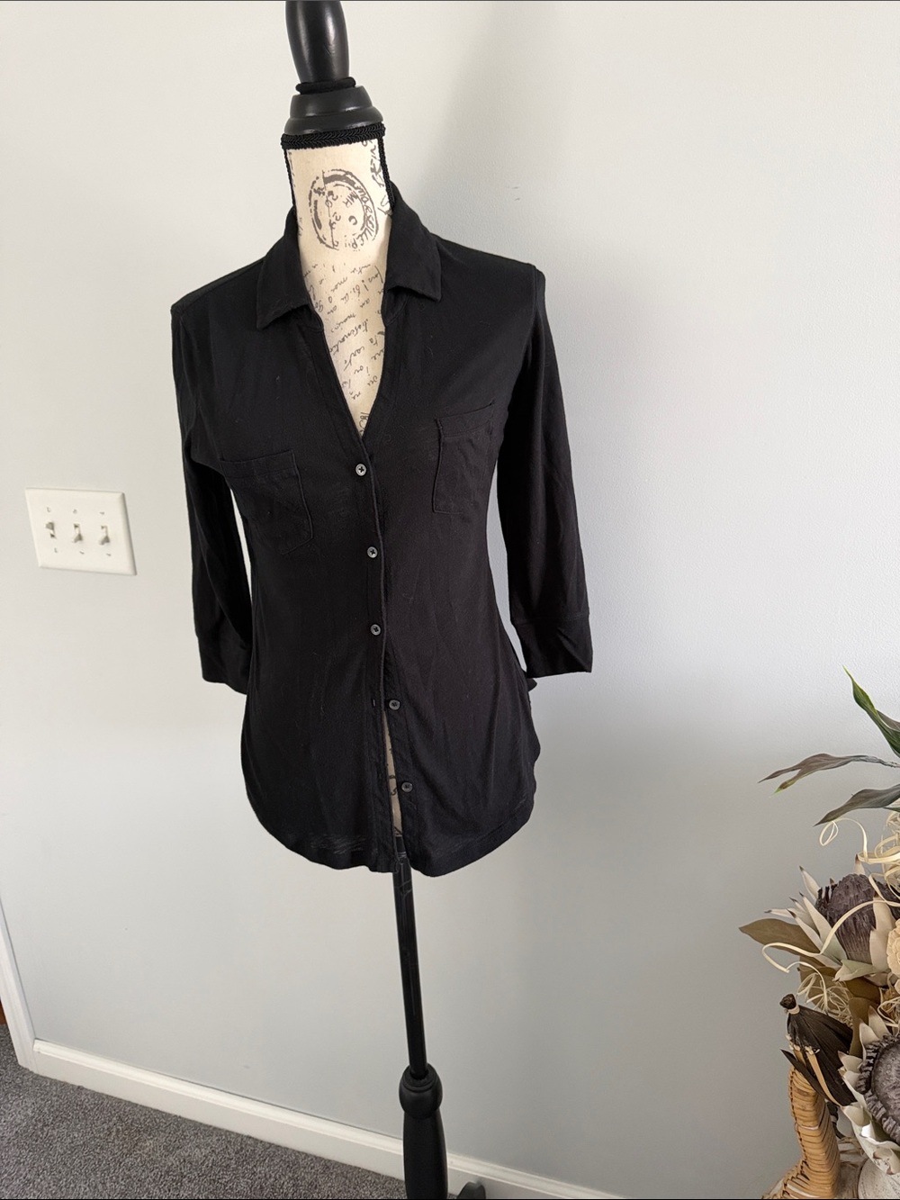 Express Black Button-Down Collared Shirt